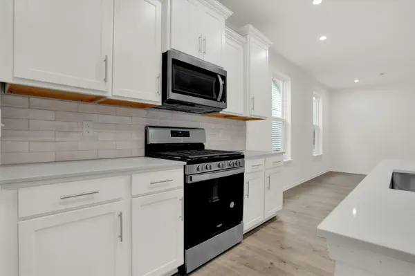 902 Weldon WAY, Westfield, IN 46074