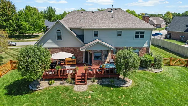 2480 Surface DR, Greenwood, IN 46143