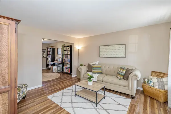 2628 Senators WAY, Indianapolis, IN 46217