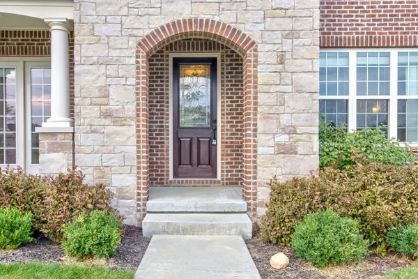 6619 E Deerfield CT, Zionsville, IN 46077