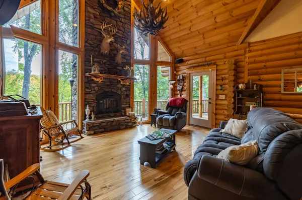 2109 S Casey RD, Henryville, IN 47126