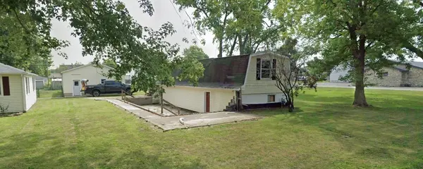203 N 4th ST, Elwood, IN 46036