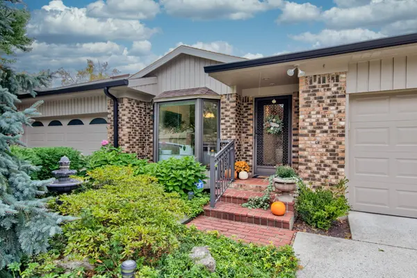 8440 Quail Hollow RD, Indianapolis, IN 46260