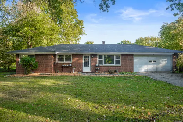 916 Slack DR, Anderson, IN 46013