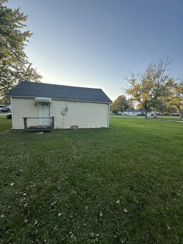 1708 N Manring AVE, Muncie, IN 47303