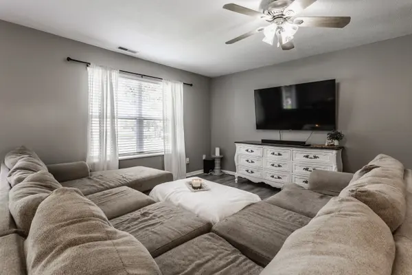 15 Sable Chase CIR, Brownsburg, IN 46112