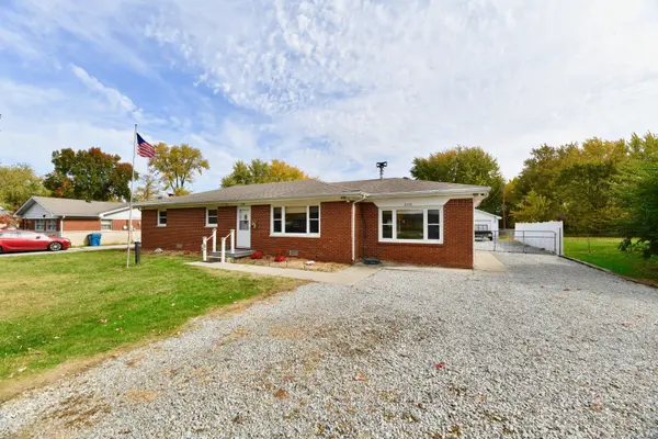8335 Alan DR, Camby, IN 46113