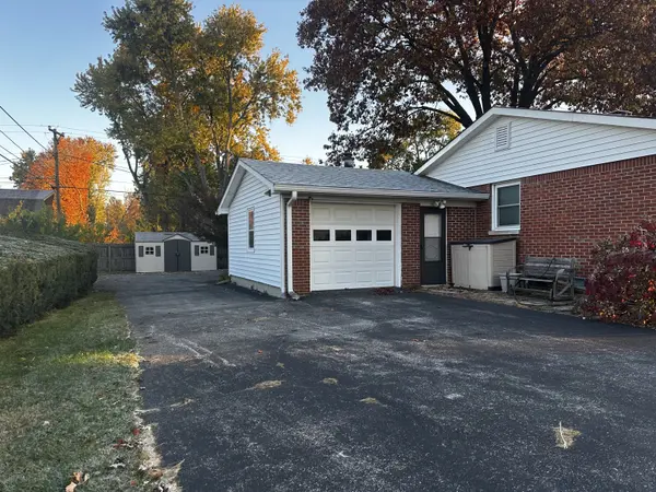 50 Highland DR, Mooresville, IN 46158