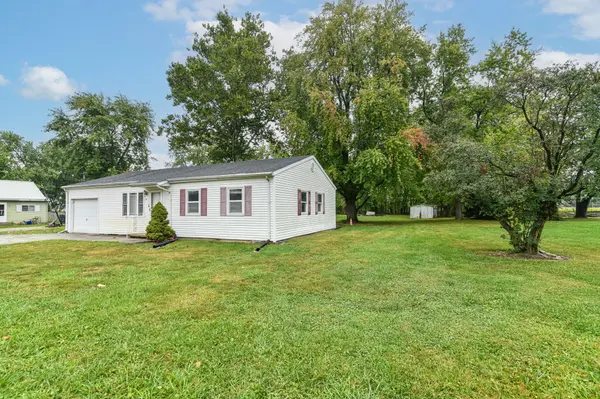 113 North Harmony ST, Elwood, IN 46036