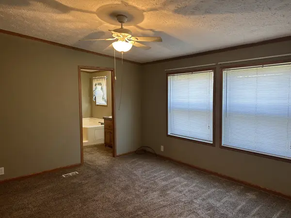 4125 Anderson RD, Bowling Green, IN 47833