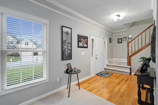 10901 Yorktown XING, Carmel, IN 46032