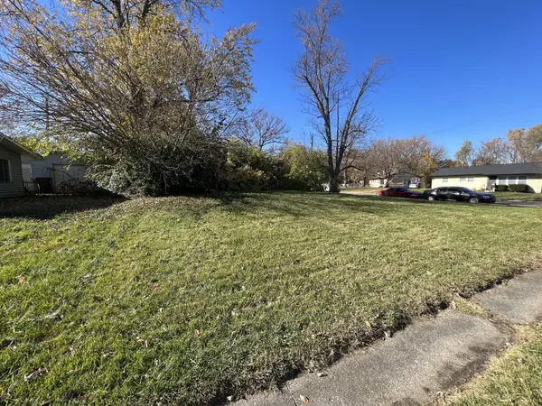 3106 Keswick RD, Indianapolis, IN 46222