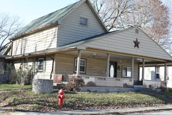 158 S 8th ST, Middletown, IN 47356
