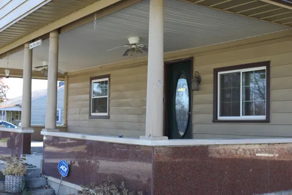 158 S 8th ST, Middletown, IN 47356