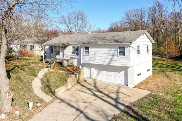 501 Strawberry LN, Indianapolis, IN 46219