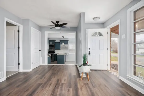 104 E School ST, Anderson, IN 46012