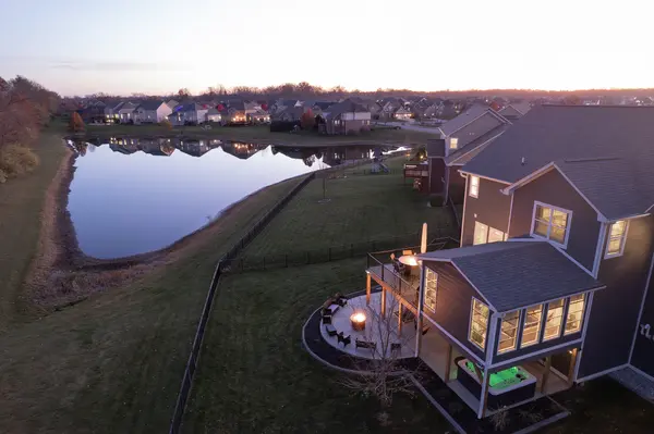 16732 Silver End CIR, Noblesville, IN 46062