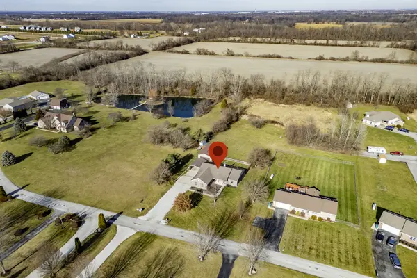 7732 E Triple Crown LN, Camby, IN 46113