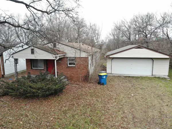 7156 E 48th ST, Indianapolis, IN 46226