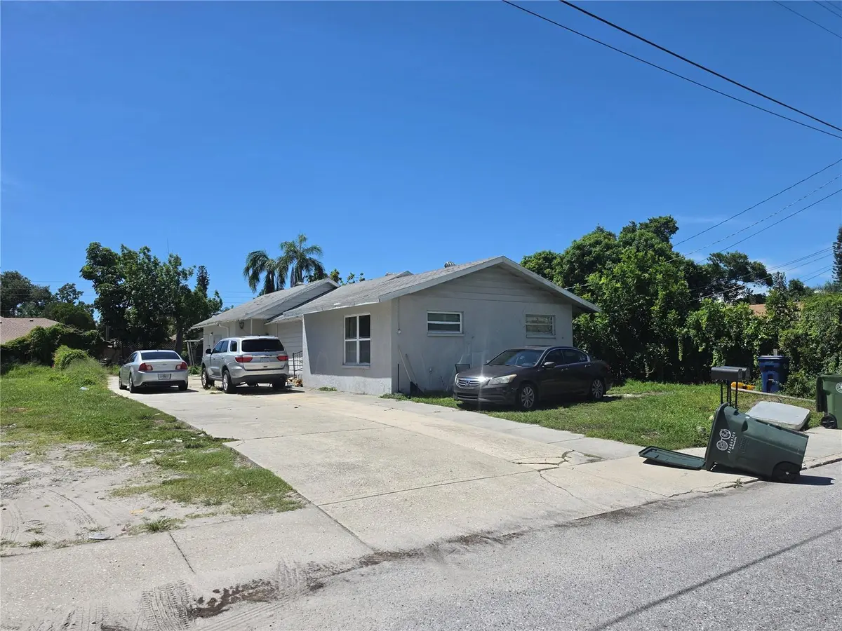 1222 17TH ST W, Bradenton, FL 34205