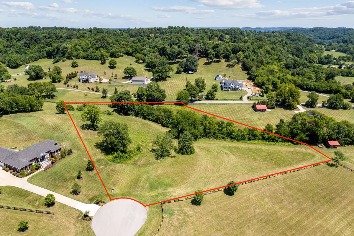 1711 Joe Pope Rd, Thompsons Station, TN 37179