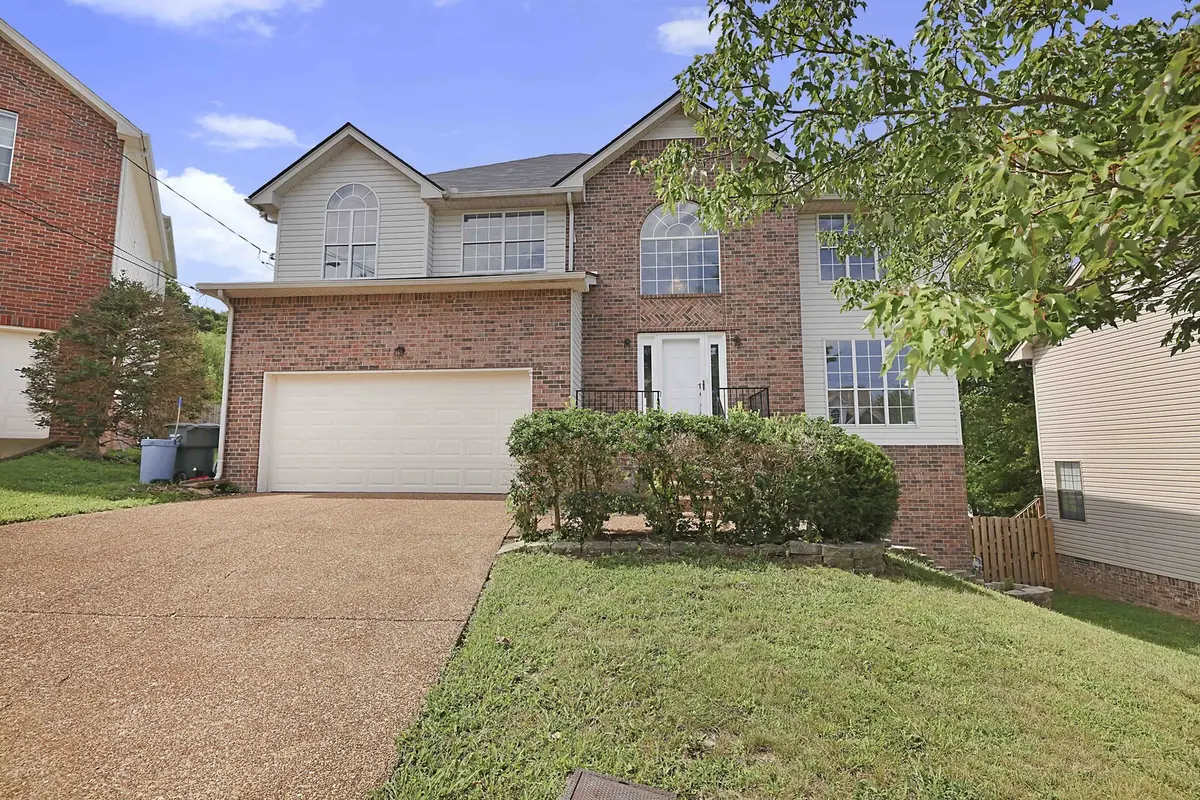 1112 Holt Hills Pl, Nashville, TN 37211