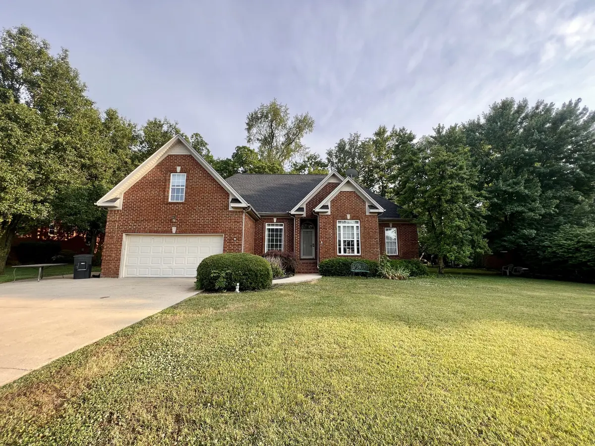 218 Savannah Rdg, Murfreesboro, TN 37127