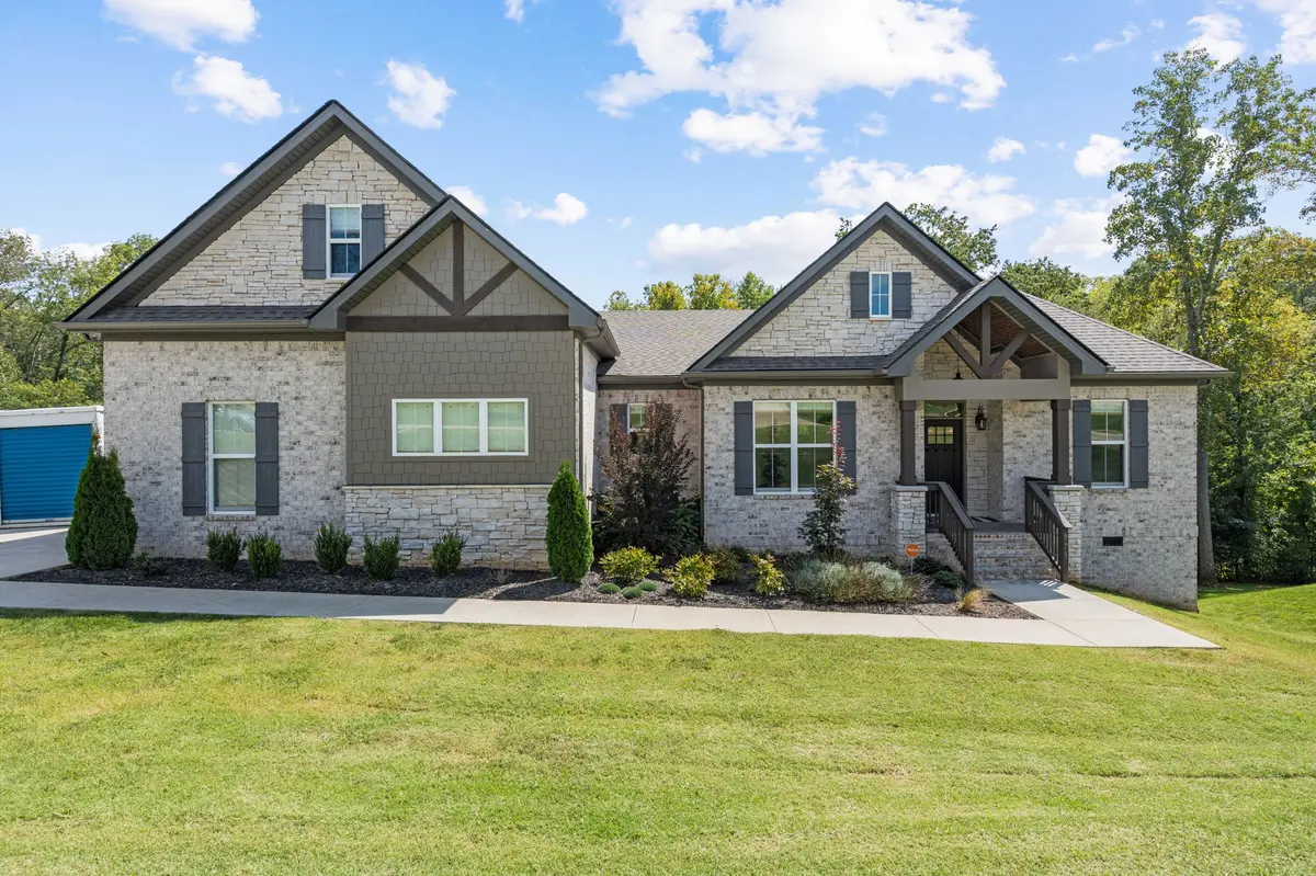 971 Nashs Nook, Columbia, TN 38401