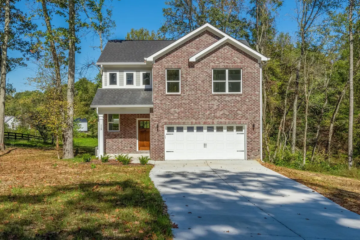 115 Brook Hollow Ct, Bon Aqua, TN 37025