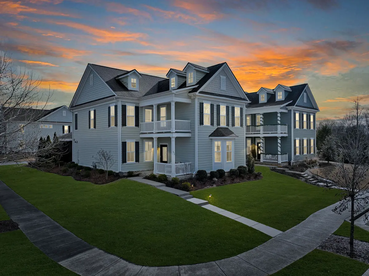 896 Market St, Franklin, TN 37067