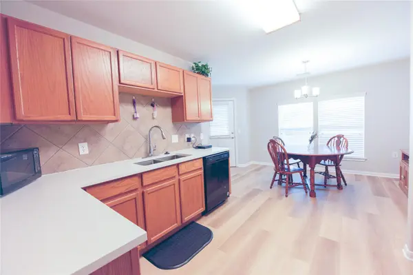 7011 Thannas WAY, Austin, TX 78744