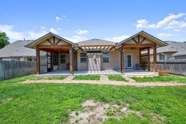 301 Bluff ST, Buda, TX 78610
