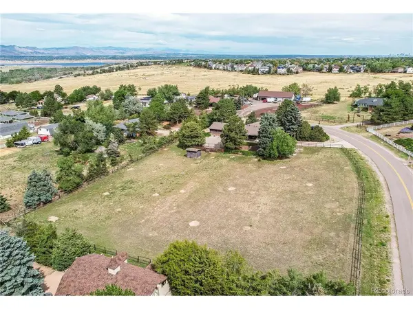 7070 W Pineview, Littleton, CO 80125