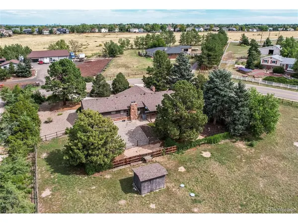 7070 W Pineview, Littleton, CO 80125