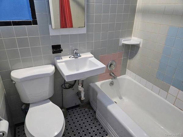 82 Forbell ST, Brooklyn, NY 11208