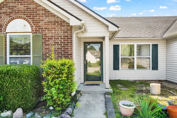 5462 Montavia CIR, Indianapolis, IN 46239