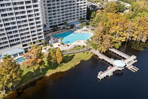 13427 BLUE HERON BEACH DR #2-1105, Orlando, FL 32821
