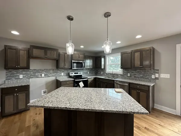 3 Browning Dr,  Fayetteville,  TN 37334