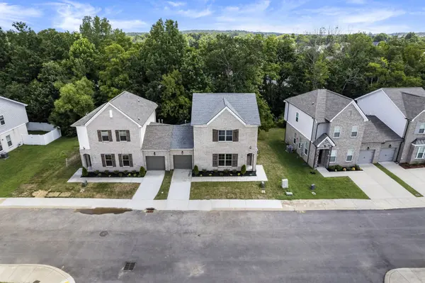 133 Bellagio Villas Dr, Spring Hill, TN 37174
