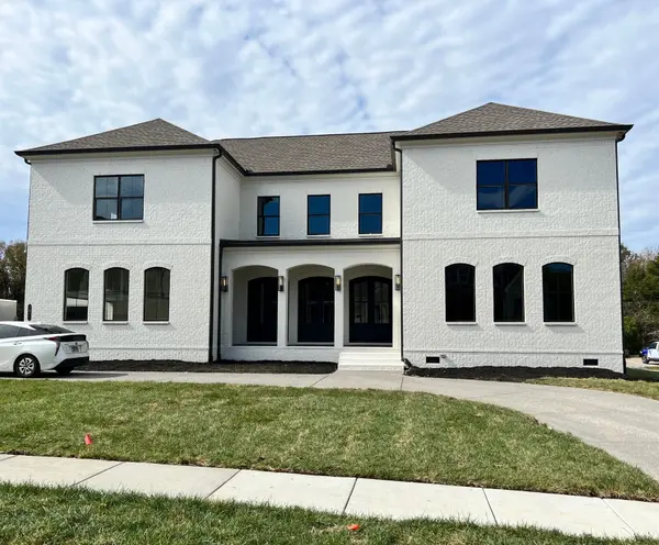 1011 Sinatra Drive, Nolensville, TN 37135