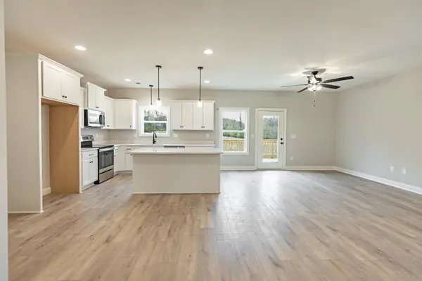 340 Woodruff Rd, Adams, TN 37010