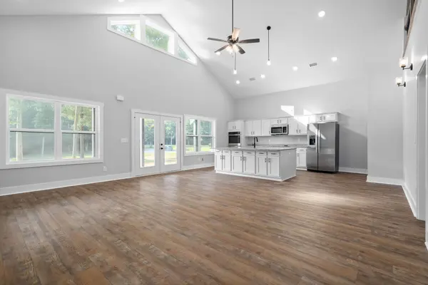 129 Bluebird Ln, Dover, TN 37058