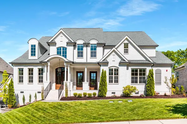 1025 Firestone Dr, Franklin, TN 37067