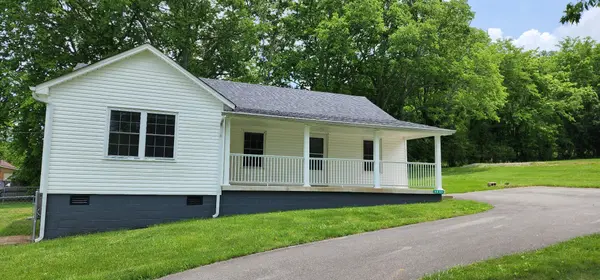 8882 Old King Hollow Rd, Mount Pleasant, TN 38474