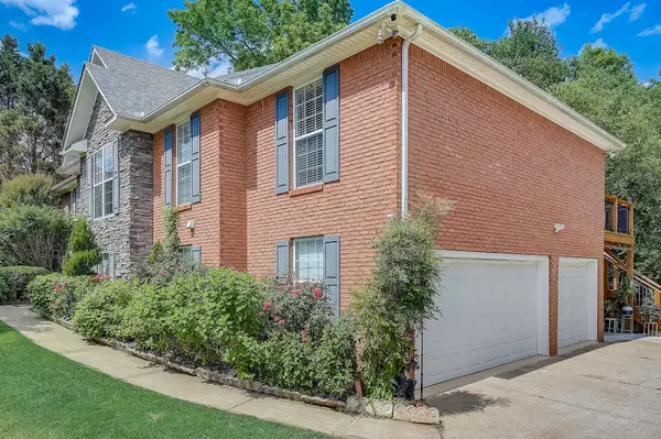 937 Everyman Ct, Columbia, TN 38401