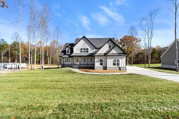 1797 Powell Rd, Clarksville, TN 37043