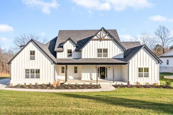1813 Powell Rd, Clarksville, TN 37043