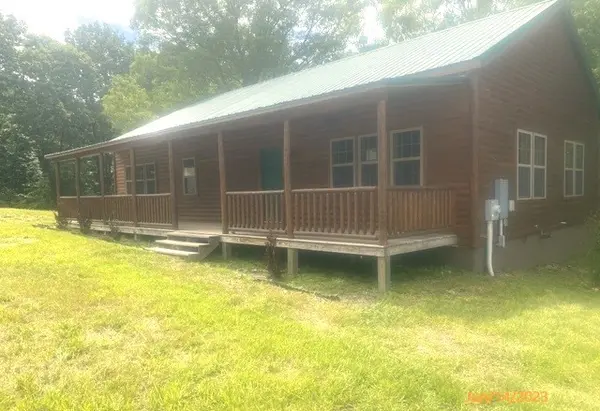 125 Tow Dr, Waverly, TN 37185