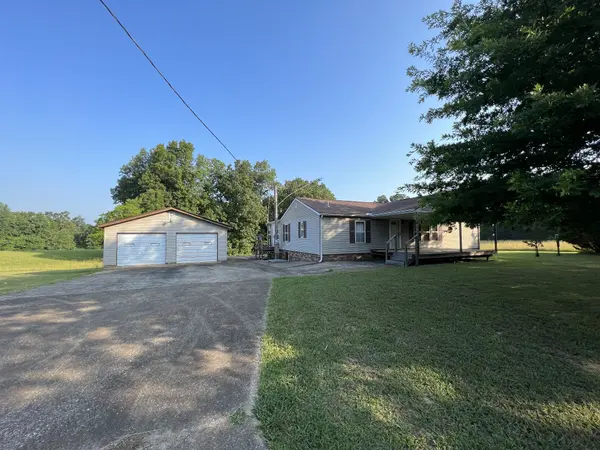 2453 Mobley Ridge Road, Duck River, TN 38454