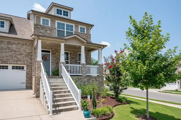 1055 Nave Ct, Nashville, TN 37214